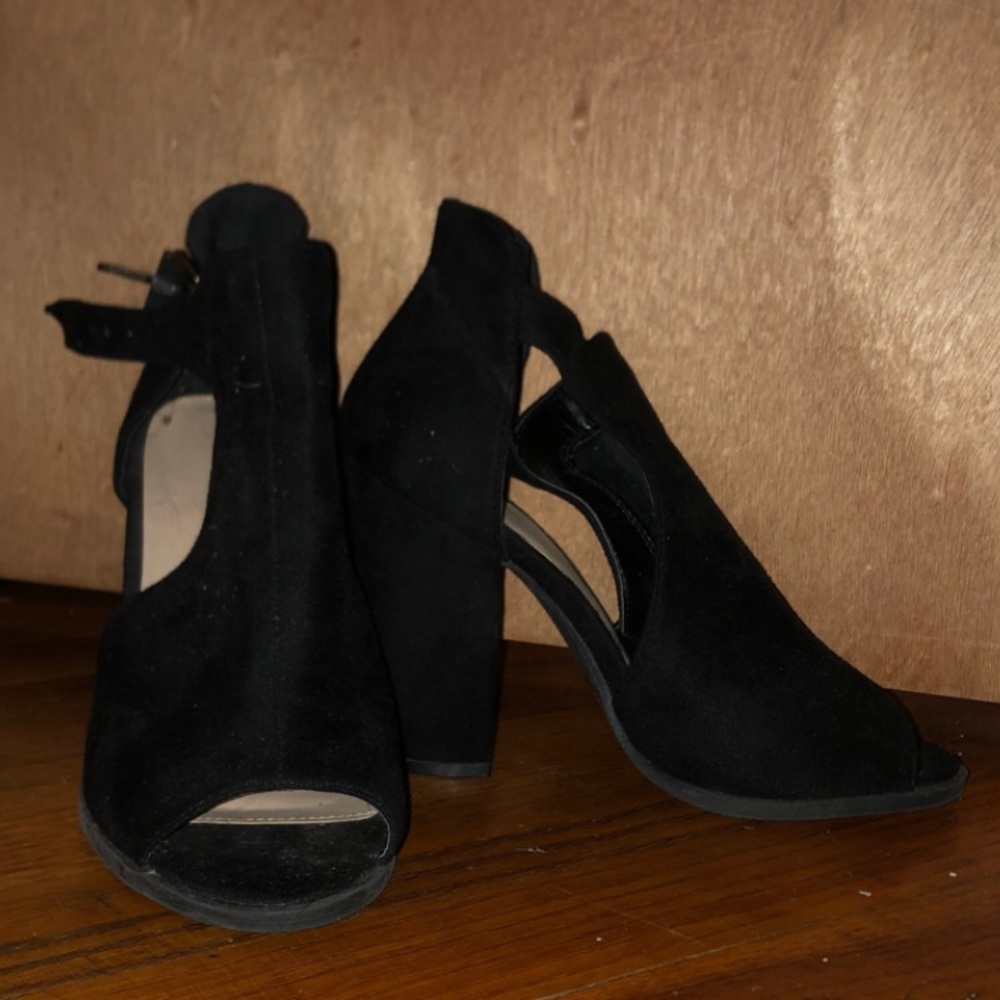 Rue 21 Heels